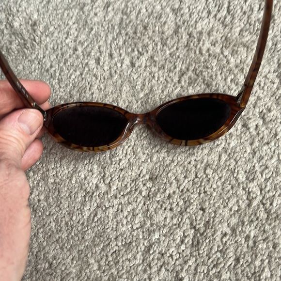 Emanuel Ungaro Women’s Vintage Sunglasses 4509 7033 135 Dark Oval Made in Italy - Picture 9 of 11